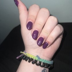 Q Nails