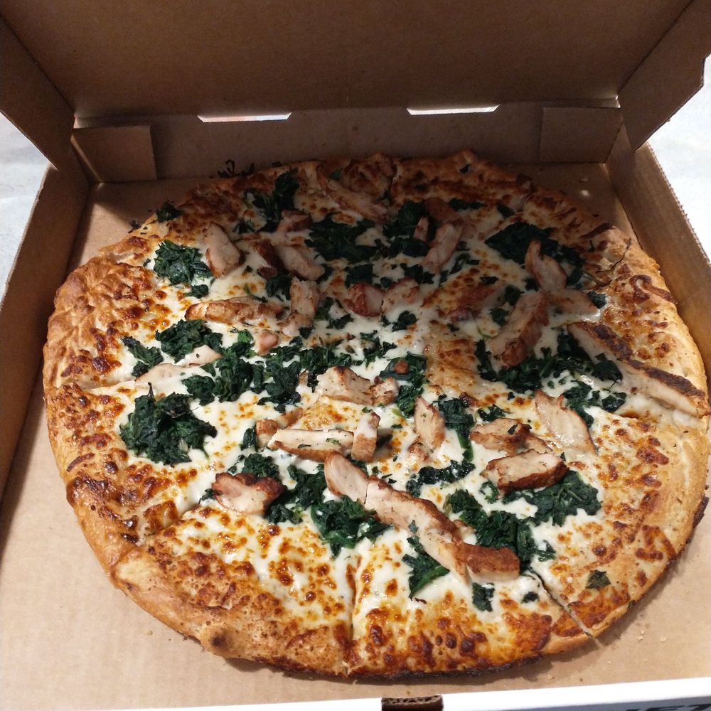 Spinach and chicken with white medium Spinach and chicken with white medium