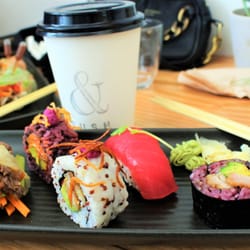 &Sushi - Yummy sushi ft. the best miso soup
