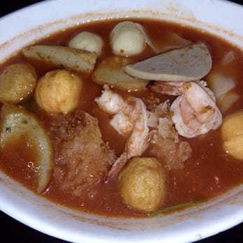 Panvimarn Thai Cuisine - Yen Ten Foo (sour seafood noodle soup). It was too sour for my liking. But, if you like sour then this dish is for you. - Thai Near Me - Long Beach, California