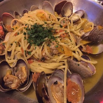 Fratelli - Italian Near Me - Everett, Massachusetts