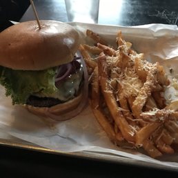 LINDY’S ON 4TH - 519 Photos & 628 Reviews - 500 N 4th Ave, Tucson ...