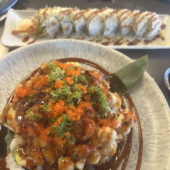 Haruka Sake and Sushi - Lotus roll, delicious - Sushi Bars Near Me - La Cañada Flintridge, California