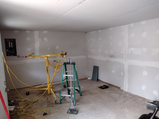 Speight's Renovations & Scrapping Logo