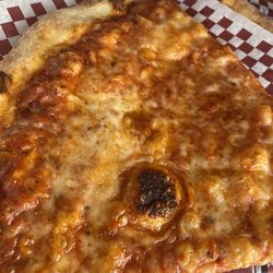 Maxwell’s Pizza & Cheesesteaks