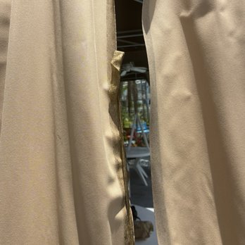 Flamingo Waterpark Resort - Molded ripped curtains - Resorts Near Me - Kissimmee, Florida Flamingo Waterpark Resort - Molded ripped curtains - Resorts Near Me - Kissimmee, Florida