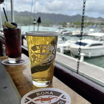 Kona Brewing - Longboard island logger - Pubs Near Me - Honolulu, Hawaii Kona Brewing - Longboard island logger - Pubs Near Me - Honolulu, Hawaii