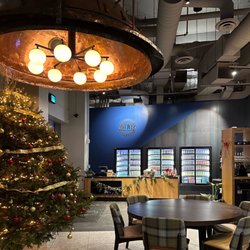 Great Lakes Brewpub - Great Lakes Brewpub - restaurant interior