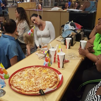 Straw Hat Pizza - Pizza Near Me - Cerritos, California Straw Hat Pizza - Pizza Near Me - Cerritos, California