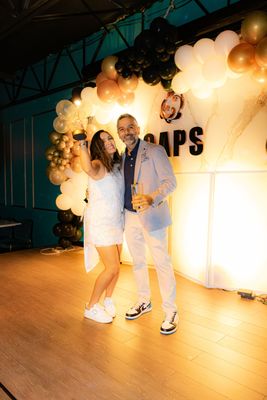 CAPS Supper Club & Bar by null