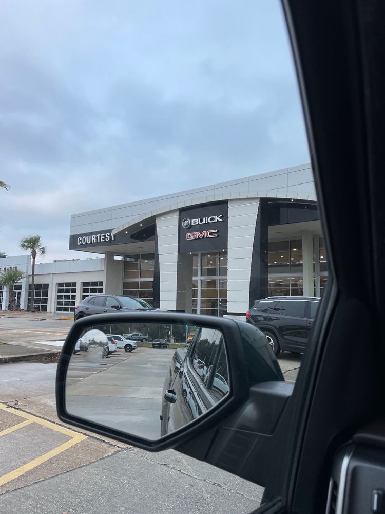 COURTESY BUICK GMC LAFAYETTE Updated October 2024 22 Reviews 4750