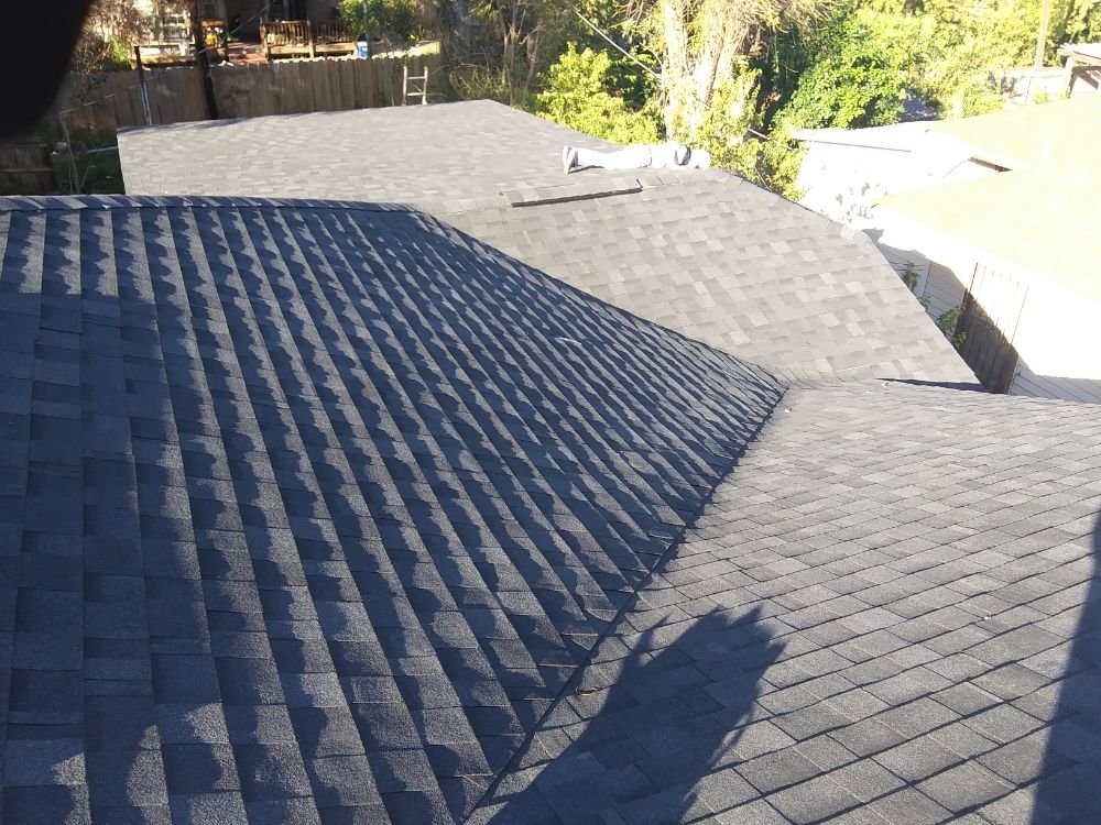 Slide of Guerra Roofing & Construction