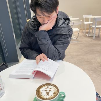 Fresh Press Coffee Bar - Hojicha latte with art - Coffee & Tea Near Me - Richmond, British Columbia