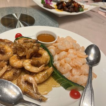 Shanghailander Palace - Shanghai Style Deep-Fried Shrimp and Deep Sea steamed shrimp - Asian Fusion Near Me - Hacienda Heights, California Shanghailander Palace - Shanghai Style Deep-Fried Shrimp and Deep Sea steamed shrimp - Asian Fusion Near Me - Hacienda Heights, California