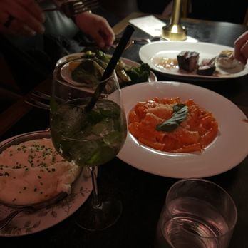 Fioretta - Italian Near Me - Chicago, Illinois
