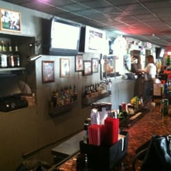 Copper Penny Tavern - Looking up the bar
