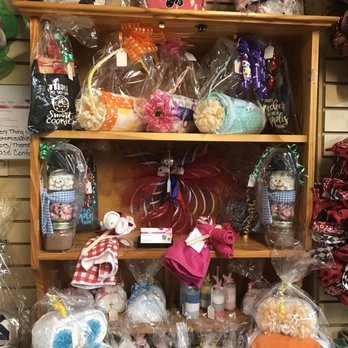 Rancocas Woods Craft Co-Op - A vendor selling diaper cakes, towel cakes, and other cute gifts - Shopping Near Me - Mount Laurel, New Jersey Rancocas Woods Craft Co-Op - A vendor selling diaper cakes, towel cakes, and other cute gifts - Shopping Near Me - Mount Laurel, New Jersey