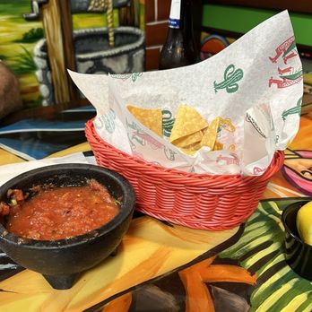Riviera Maya - Chips and salsa - Mexican Near Me - Dunnellon, Florida Riviera Maya - Chips and salsa - Mexican Near Me - Dunnellon, Florida