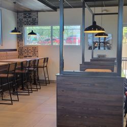 Blake's Lotaburger - Lobby