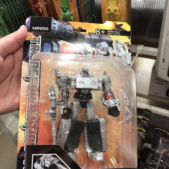 Miniso - Department Stores Near Me - Vancouver, British Columbia