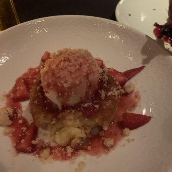 Rusty Scupper - Warm Butter Cake (strawberry, vanilla ice cream, crumb topping) -- I dream of this - Seafood Near Me - Baltimore, Maryland