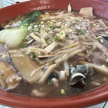 Happy Noodle - Special noodle sit like hot and sour with noodles - Chinese Near Me - Temple City, California Happy Noodle - Special noodle sit like hot and sour with noodles - Chinese Near Me - Temple City, California
