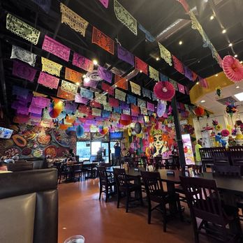 Chile Poblano Mexican Grill - I love all the brightness inside and the music and the service. - Mexican Near Me - Moapa Valley, Nevada