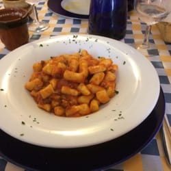 Il Canestro - Gnocchi...dangerous to order in most places (in the U.S. at least)...made and cooked perfectly.