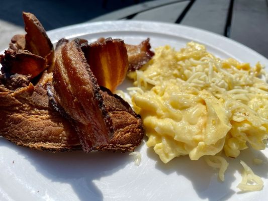 Bramble Breakfast & Bar Broken Arrow by null