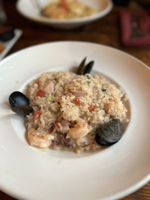 Cioppino's by null
