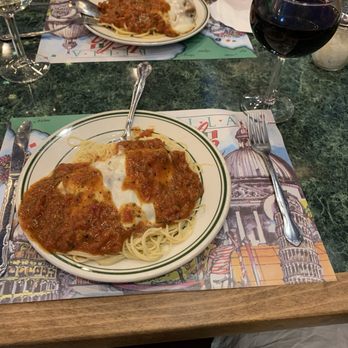 Mario's Italian Cafe - Manicotti and Veal Parmigiana - Italian Near Me - Palm Desert, California Mario's Italian Cafe - Manicotti and Veal Parmigiana - Italian Near Me - Palm Desert, California