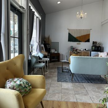 Salon Sage - Lounge area with coffee - Hair Salons Near Me - Kitty Hawk, North Carolina Salon Sage - Lounge area with coffee - Hair Salons Near Me - Kitty Hawk, North Carolina
