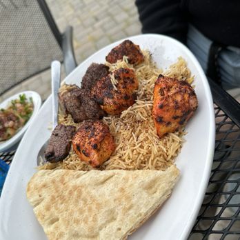 Oakley Tavern - Combo Kabob - very bland - Kebab Near Me - Oakley, California Oakley Tavern - Combo Kabob - very bland - Kebab Near Me - Oakley, California
