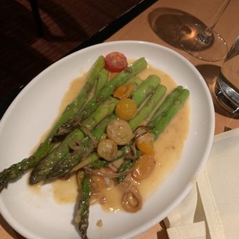 Black's Bar & Kitchen - New American Near Me - Bethesda, Maryland