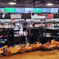 Steel City Bowl & Brews