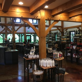 Oliver Winery - Tasting Room - Wineries Near Me - Bloomington, Indiana Oliver Winery - Tasting Room - Wineries Near Me - Bloomington, Indiana