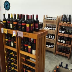 Daniels Liquor