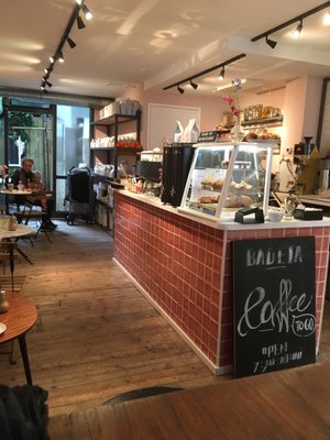 Badeta Koffiebranders de Pijp, back in 2026, other location @ van Woustraat 14 by null