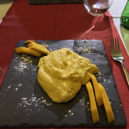 Mango mousse