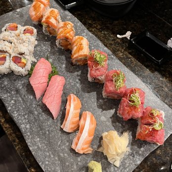 Ariake - Fairfax - ariake roll (bottom left), toro nigiri, fatty salmon nigiri, toro power roll (top right), florida roll - Japanese Near Me - Fairfax, Virginia Ariake - Fairfax - ariake roll (bottom left), toro nigiri, fatty salmon nigiri, toro power roll (top right), florida roll - Japanese Near Me - Fairfax, Virginia