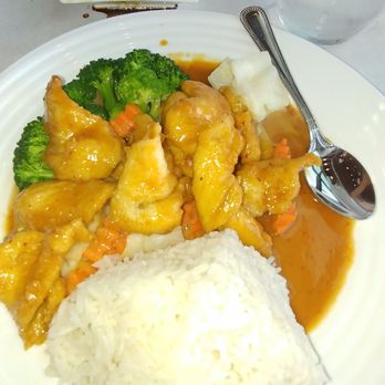 Spice Station - Amazing chicken in peanut sauce. Good dish! - Sushi Bars Near Me - Sarasota, Florida Spice Station - Amazing chicken in peanut sauce. Good dish! - Sushi Bars Near Me - Sarasota, Florida