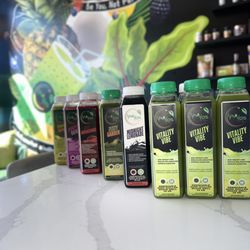 Yahyos juicery