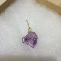 Hyme Tyme Jewelers - Made a stone into a necklace for me:)
