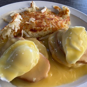 Jimmy's of Santee - Eggs Benedict - Breakfast & Brunch Near Me - Santee, California