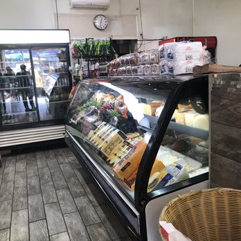 Hot Bagels - Interior decor - Bagels Near Me - Brooklyn, New York
