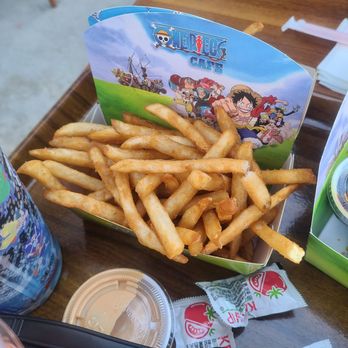 One Piece Cafe - Fries - Themed Cafes Near Me - Los Angeles, California One Piece Cafe - Fries - Themed Cafes Near Me - Los Angeles, California