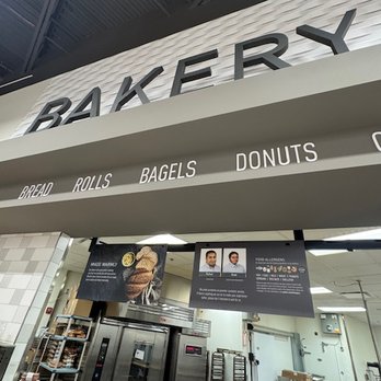 Publix - Bakeries Near Me - Chamblee, Georgia