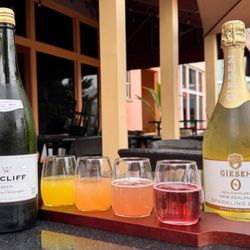 The Wine Imperium - Sundays mimosa flight