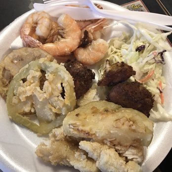 Southern Charm - Fried Green Tomatoes, Fried Shrimp, Cole Slaw, Garlic Shrimp, and Crab Cakes - Soul Food Near Me - Jacksonville, Florida Southern Charm - Fried Green Tomatoes, Fried Shrimp, Cole Slaw, Garlic Shrimp, and Crab Cakes - Soul Food Near Me - Jacksonville, Florida