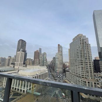 The Empire Rooftop - View - Lounges Near Me - New York, New York The Empire Rooftop - View - Lounges Near Me - New York, New York
